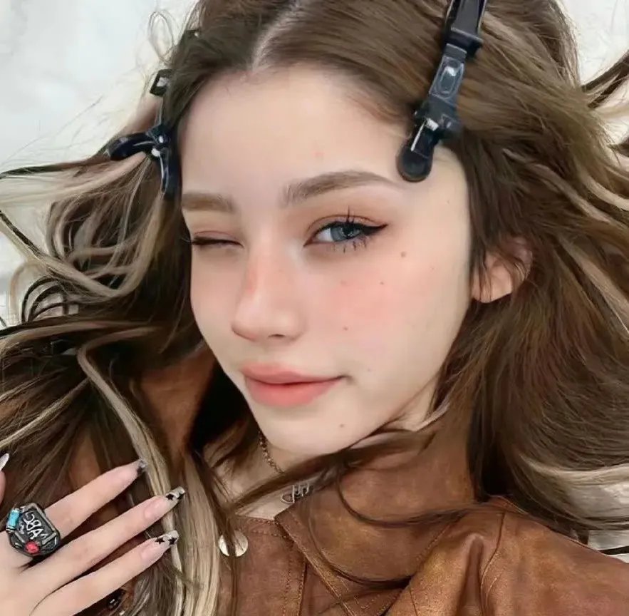 六个女掌门把我捧上天