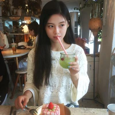 一个决定写连环杀手的作家的浅薄故事